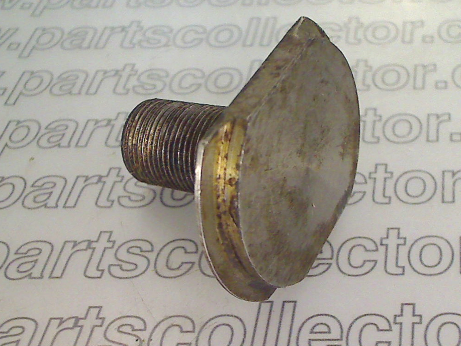 TRANSMISSION RING NUT STOPPER